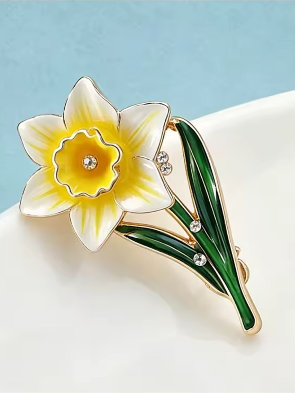 Yellow Daffodil Flower Gold Brooch - Picture 6 of 8